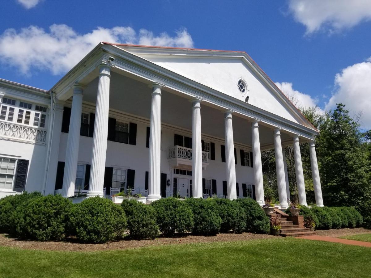 Historic Rosemont Manor Hotel Berryville ภายนอก รูปภาพ