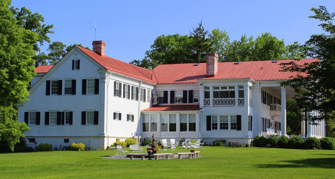 Historic Rosemont Manor Hotel Berryville ภายนอก รูปภาพ